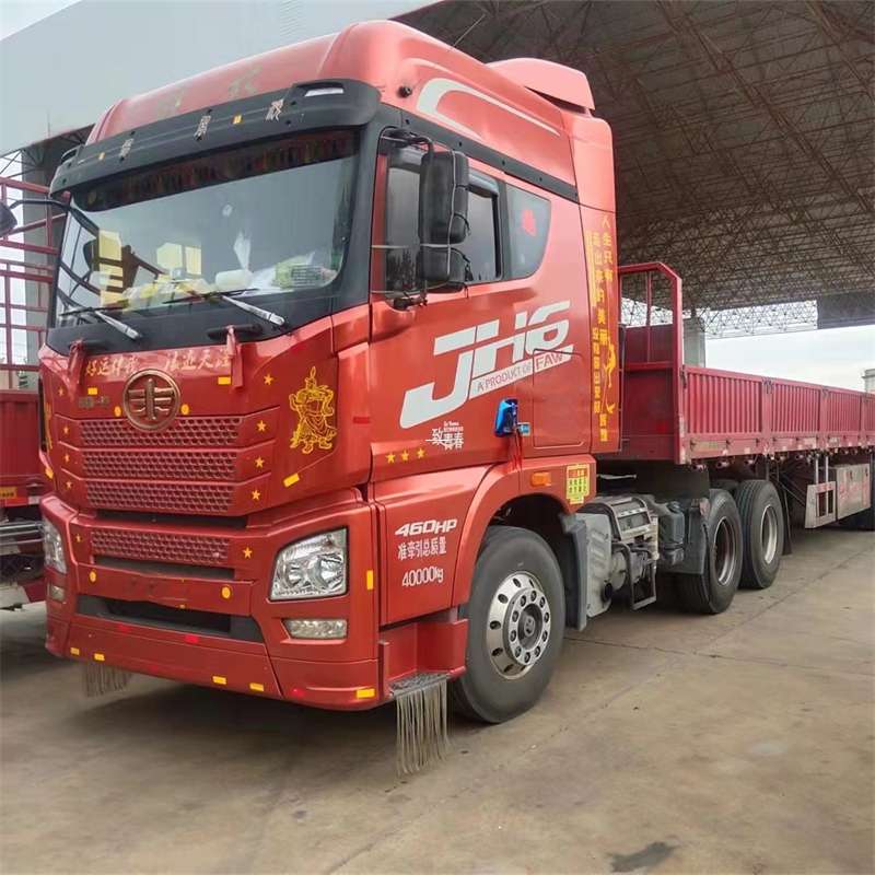 龙河镇探索多元物流服务：从专线到供应链的深度剖析