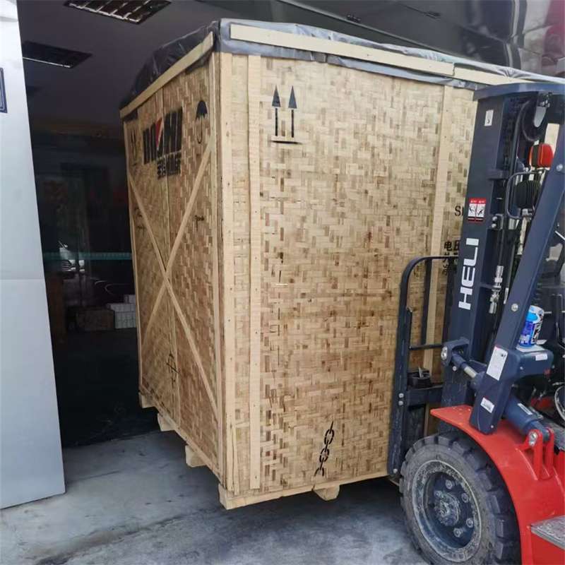 龙河镇昌都市：全方位物流专线服务领航者