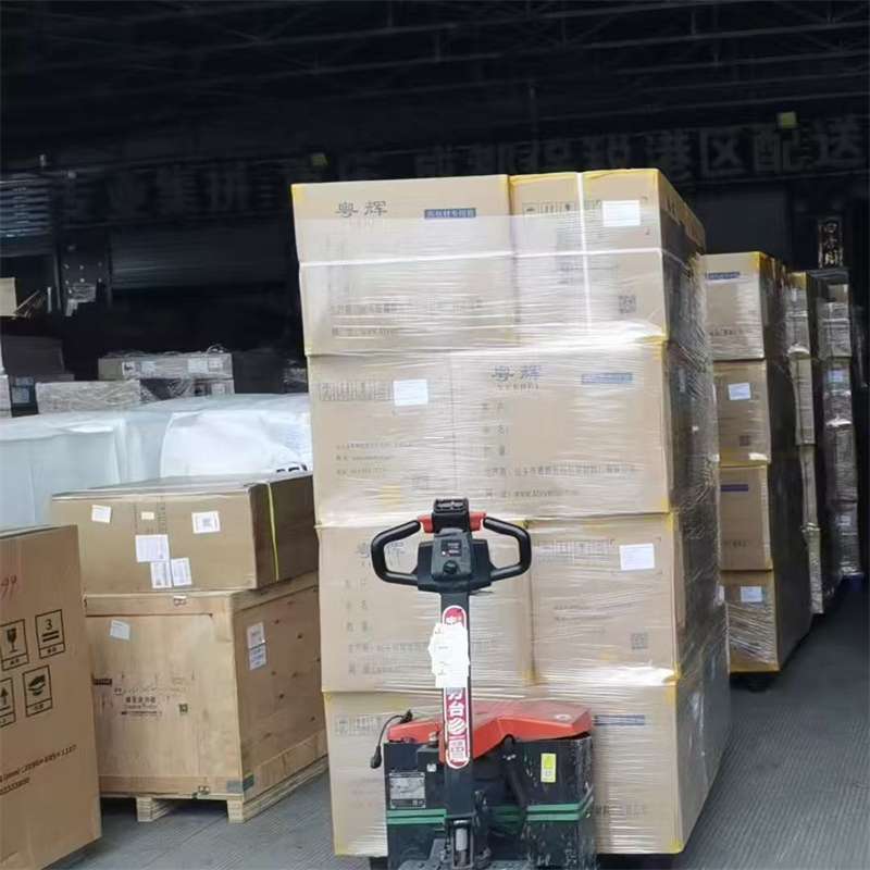 龙河镇若尔盖县物流运输：多元服务与高效线路